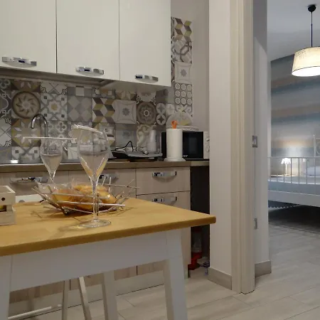 White Lady Apartment Pompei